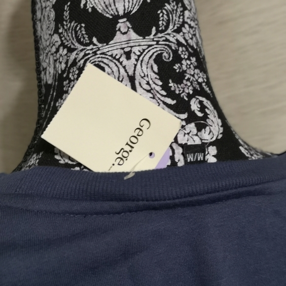 🎉SALE 2/$25🎉 - Picture 5 of 6